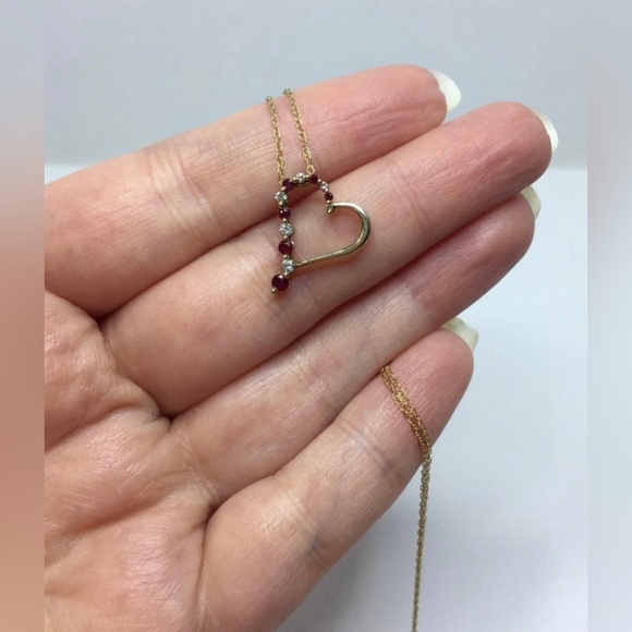 10k ruby and diamond heart necklace - Picture 8 of 9